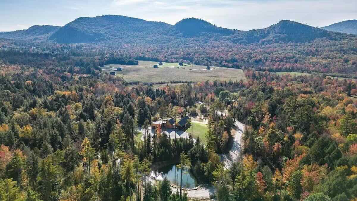 luxury retreat maine - mountains and lake