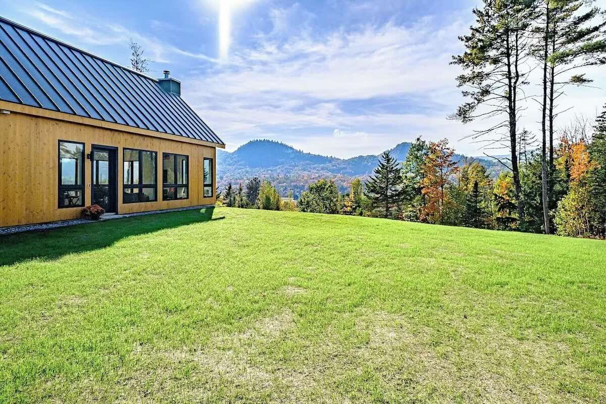 retreat for moms in maine 2026 - house with view